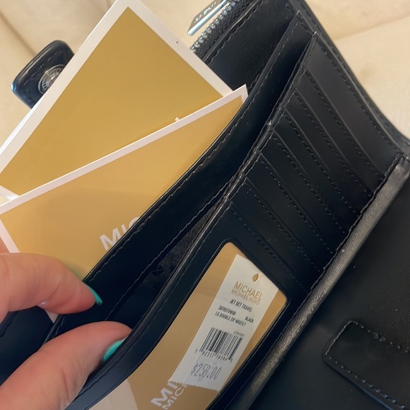 NWT MICHAEL KORS Jet Set Travel collection double zip wristlet wallet blk gray - Picture 6 of 17